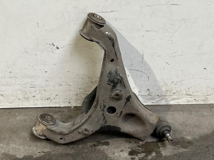 Draagarm links-voor Mercedes Sprinter