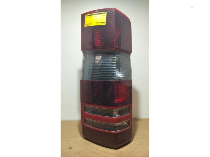 Luz trasera izquierda Mercedes Sprinter