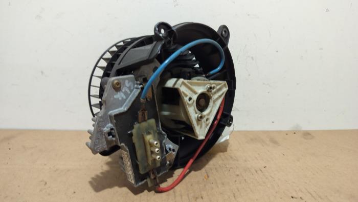 Silnik wentylatora nagrzewnicy Mercedes SLK