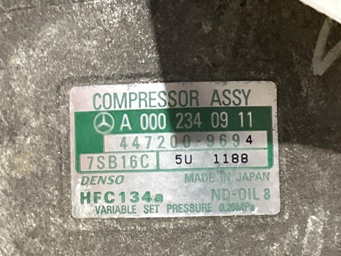 Pompe clim Mercedes SLK