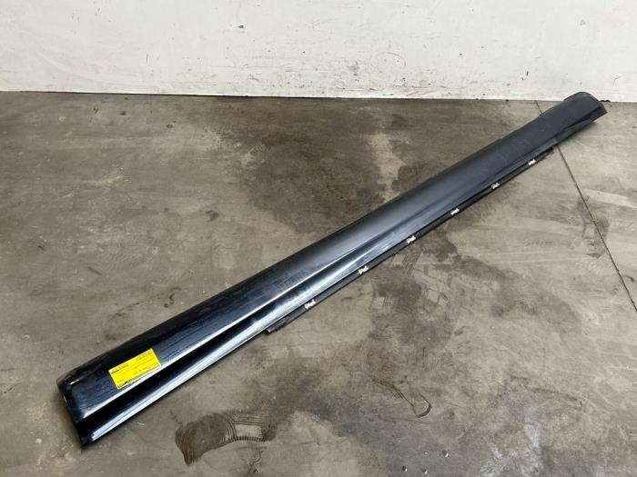 Umbral izquierda Mercedes C-Klasse