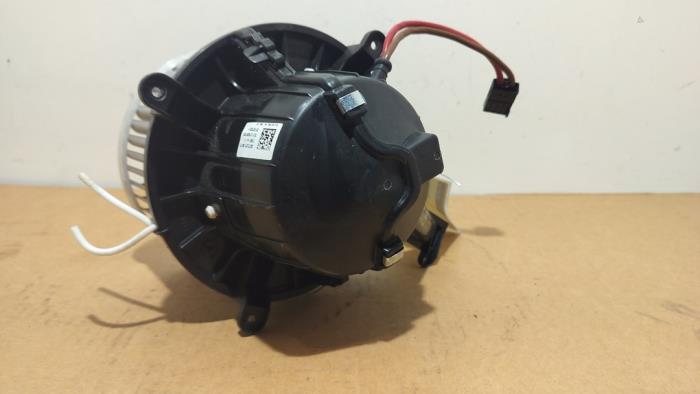 Silnik wentylatora nagrzewnicy Mercedes Vito