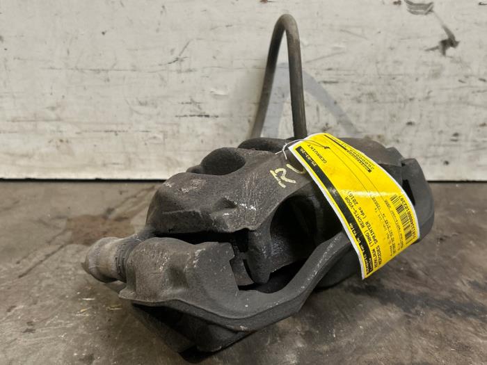 Zacisk hamulcowy prawy przód Mercedes Sprinter