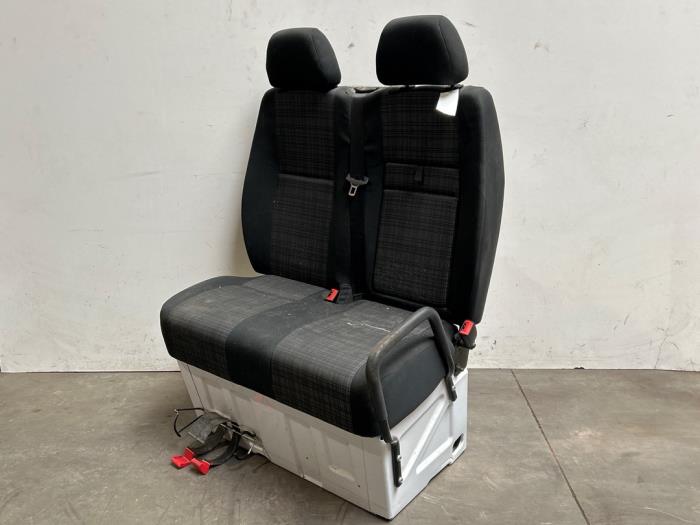 Asiento ancho derecha delante Mercedes Sprinter