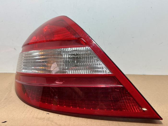 Tylne swiatlo pozycyjne lewe Mercedes SLK