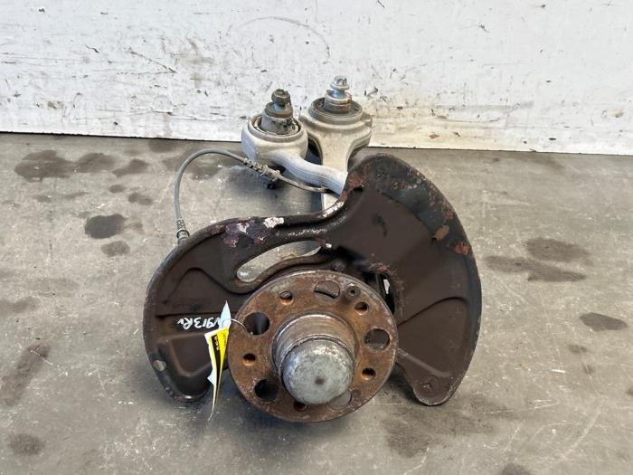 Knuckle, front right Mercedes SLK