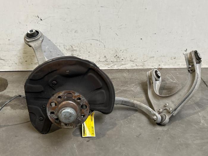 Achsschenkel links vorne Mercedes CLS-Klasse