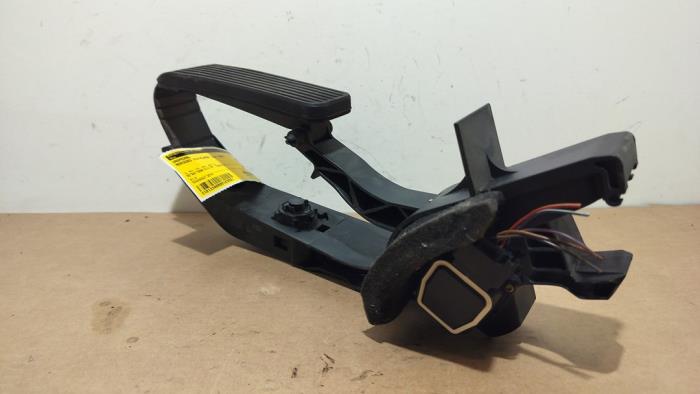 Acelerador Mercedes CLS-Klasse