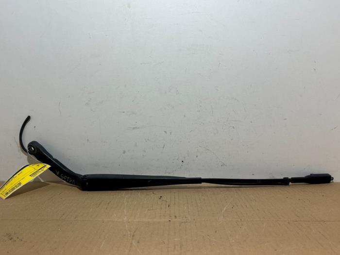Brazo delantero de limpiaparabrisas Mercedes Sprinter