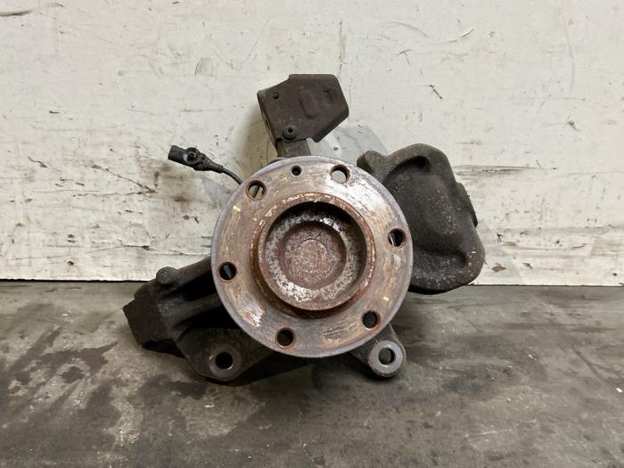 Sworzen prawy przód Mercedes Sprinter