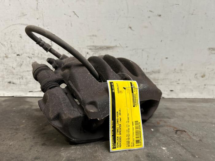 Remklauw (Tang) links-voor Mercedes Sprinter