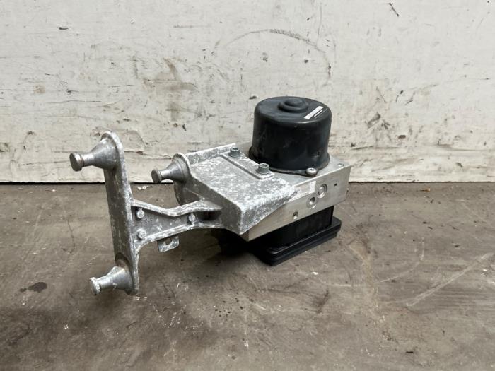 ABS Pomp Mercedes CLK