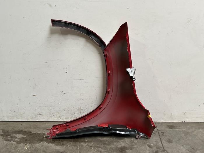 Protector derecha delante Mercedes GLA