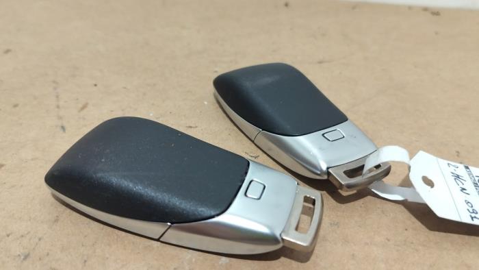 Serrure de contact + ordinateur Mercedes GLA