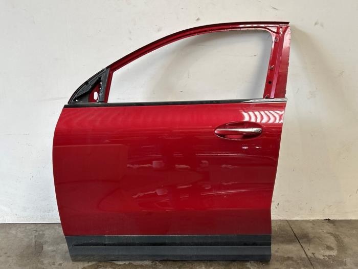 Tür 4-türig links vorne Mercedes GLA