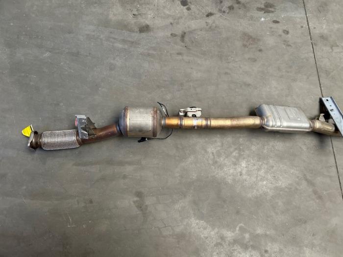 Escape (completo) Mercedes GLA