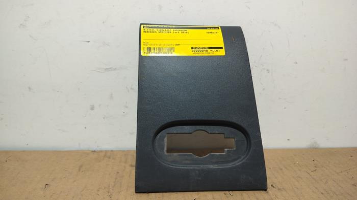 Embellecedor B exterior Mercedes Sprinter