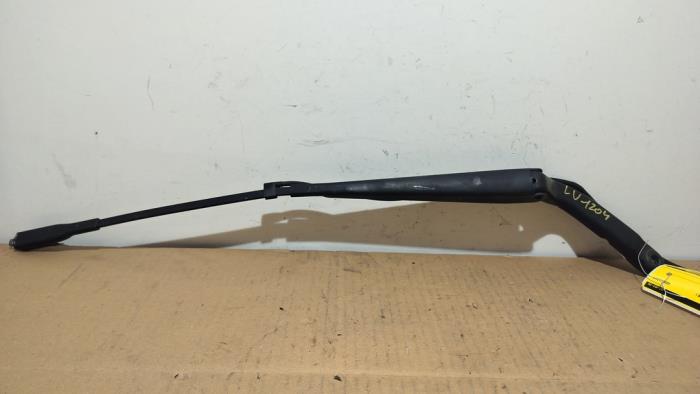 Brazo delantero de limpiaparabrisas Mercedes Sprinter