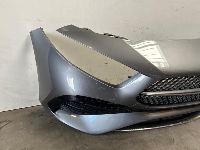 Zderzak przedni Mercedes A-Klasse