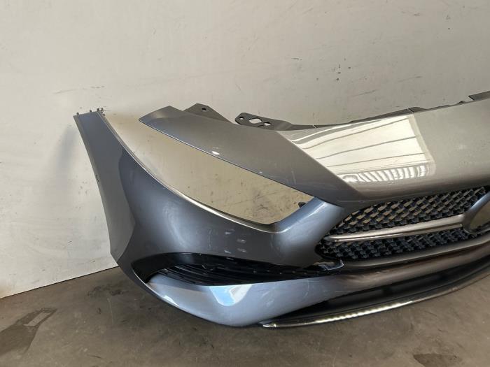 Zderzak przedni Mercedes A-Klasse