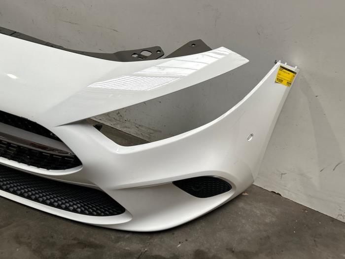 Zderzak przedni Mercedes A-Klasse