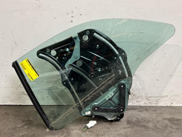 Ventanilla adicional de 2 puertas izquierda detrás Mercedes E-Klasse