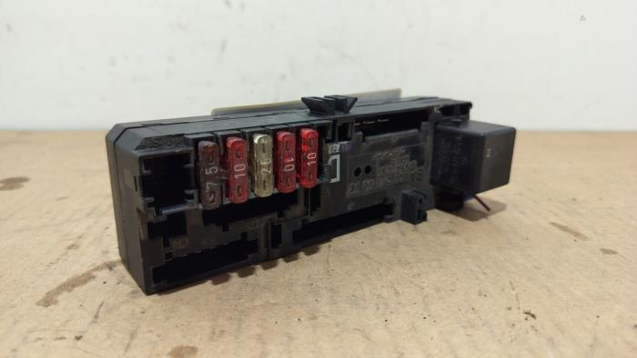Caja de fusibles Mercedes E-Klasse