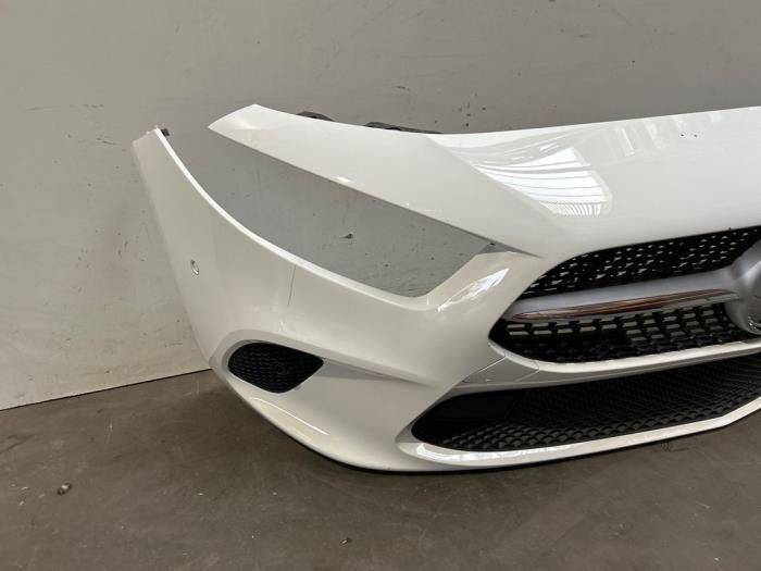 Zderzak przedni Mercedes A-Klasse