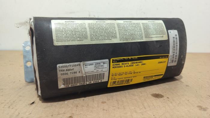 Airbag rechts (Dashboard) Mercedes E-Klasse