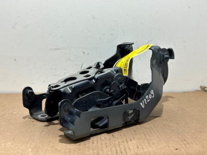 Bonnet Hinge Mercedes C-Klasse