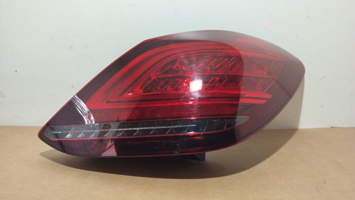 Feu arrière droit Mercedes C-Klasse