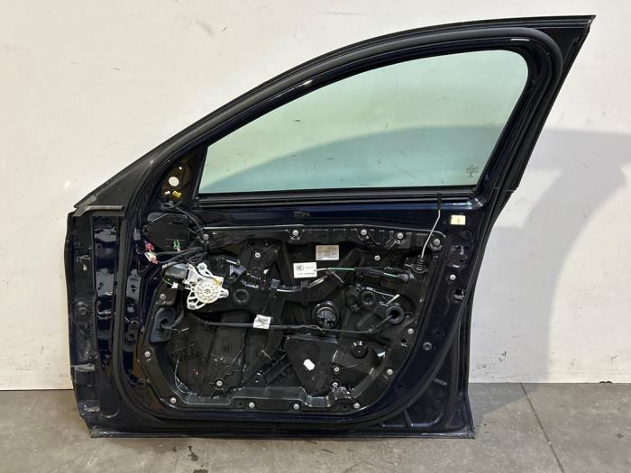 Portière 4portes avant droite Mercedes C-Klasse