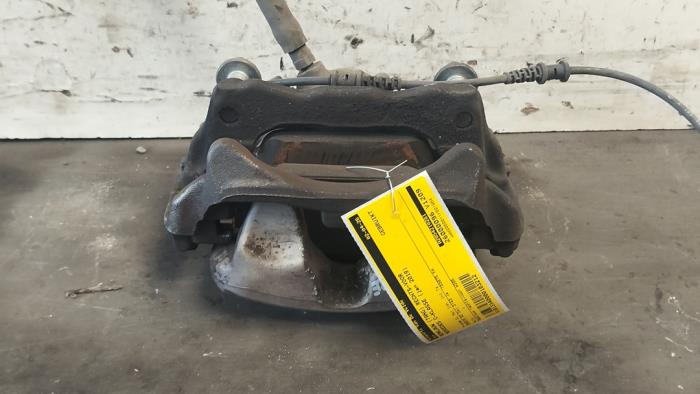 Etrier de frein (pince) avant droit Mercedes C-Klasse