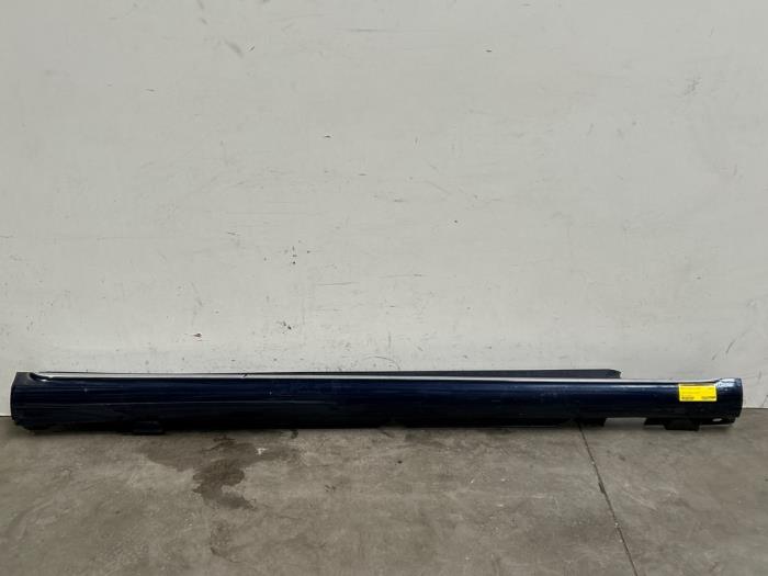 Seuil droit Mercedes C-Klasse