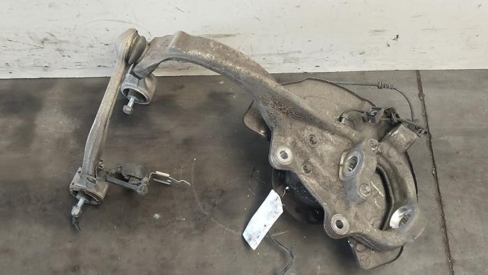 Achsschenkel links vorne Mercedes C-Klasse