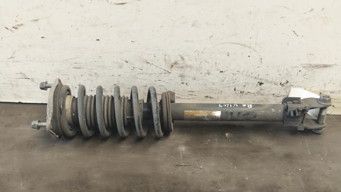 Amortiguador derecha delante Mercedes C-Klasse