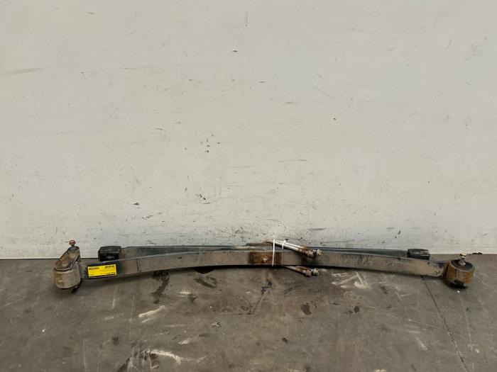 Ballesta detrás Mercedes Sprinter