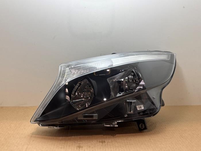 Reflektor lewy Mercedes Vito