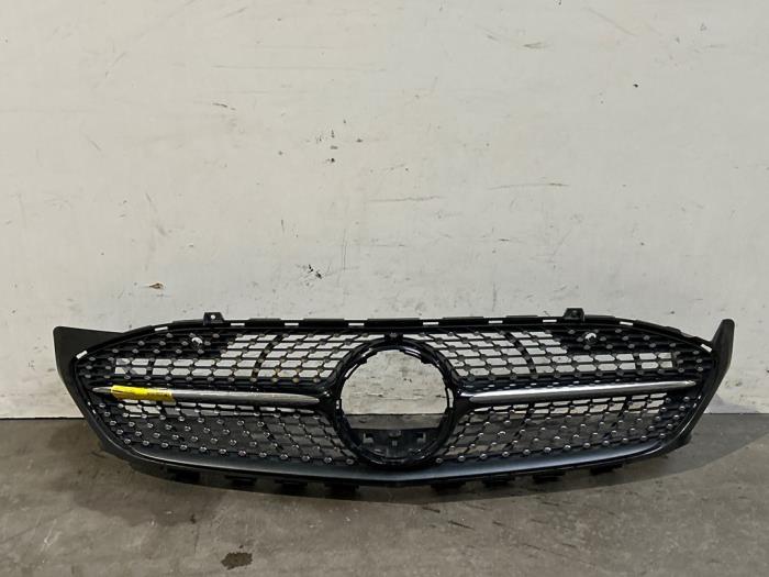 Grille Mercedes CLA