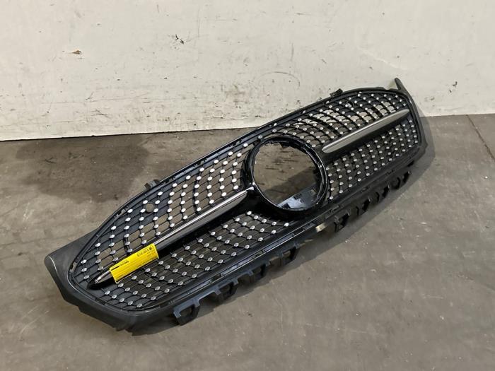 Grille Mercedes CLA
