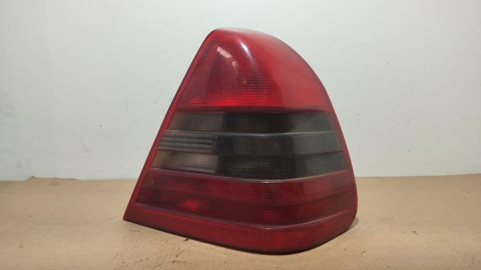 Rücklicht rechts Mercedes C-Klasse