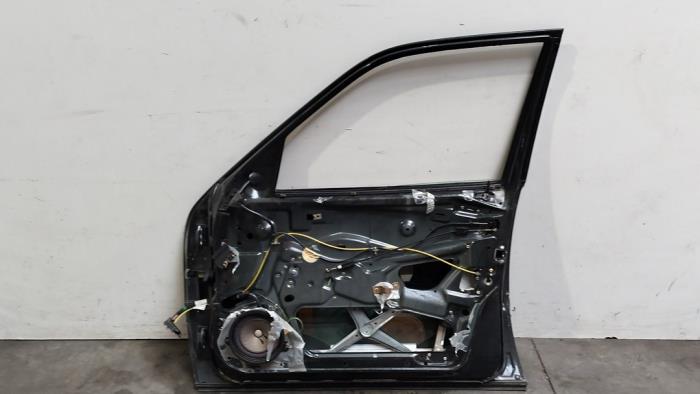 Puerta 4 puertas derecha delante Mercedes C-Klasse