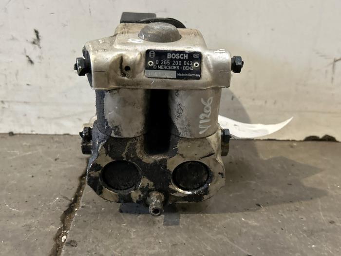 ABS pump Mercedes C-Klasse