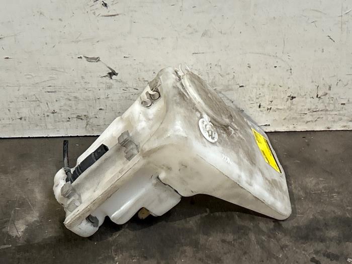 Front windscreen washer reservoir Mercedes C-Klasse