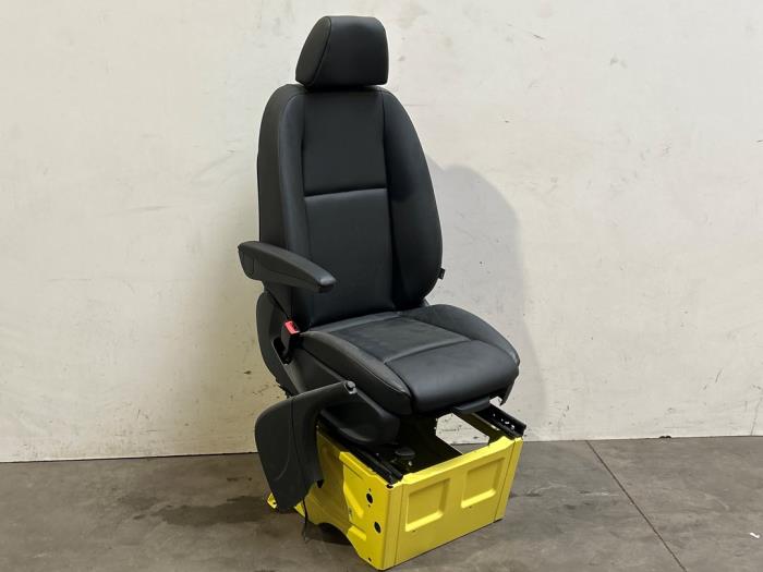 Sitz links Mercedes Sprinter