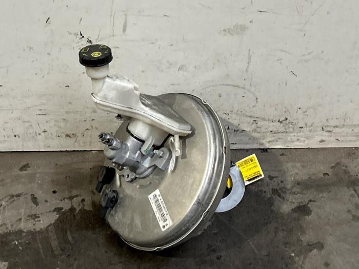 Assistant de freinage Mercedes EQA