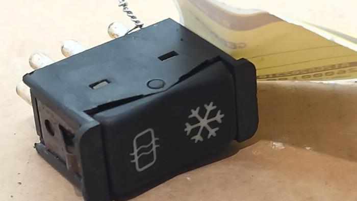 Switch Mercedes 260SE-600SEL