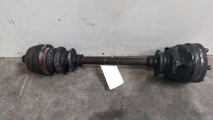 Os napedowa prawy tyl Mercedes 260SE-600SEL