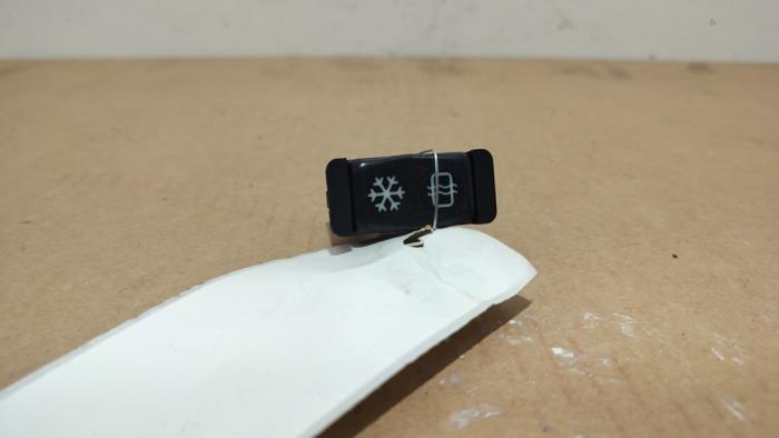 Switch Mercedes 260SE-600SEL