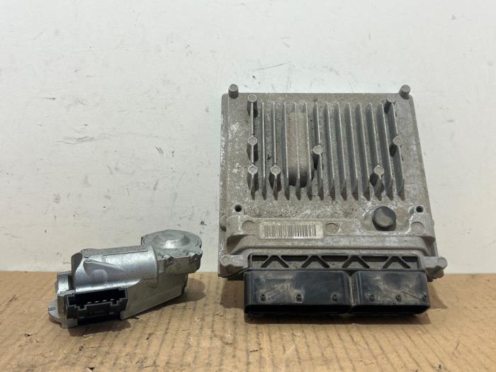 Cerradura de contacto y ordenador Mercedes Sprinter